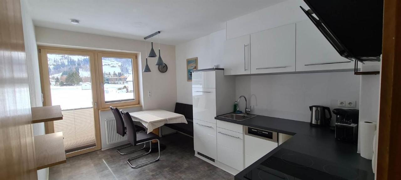 Ferienwohnung Willi 쉬룬즈 객실 사진